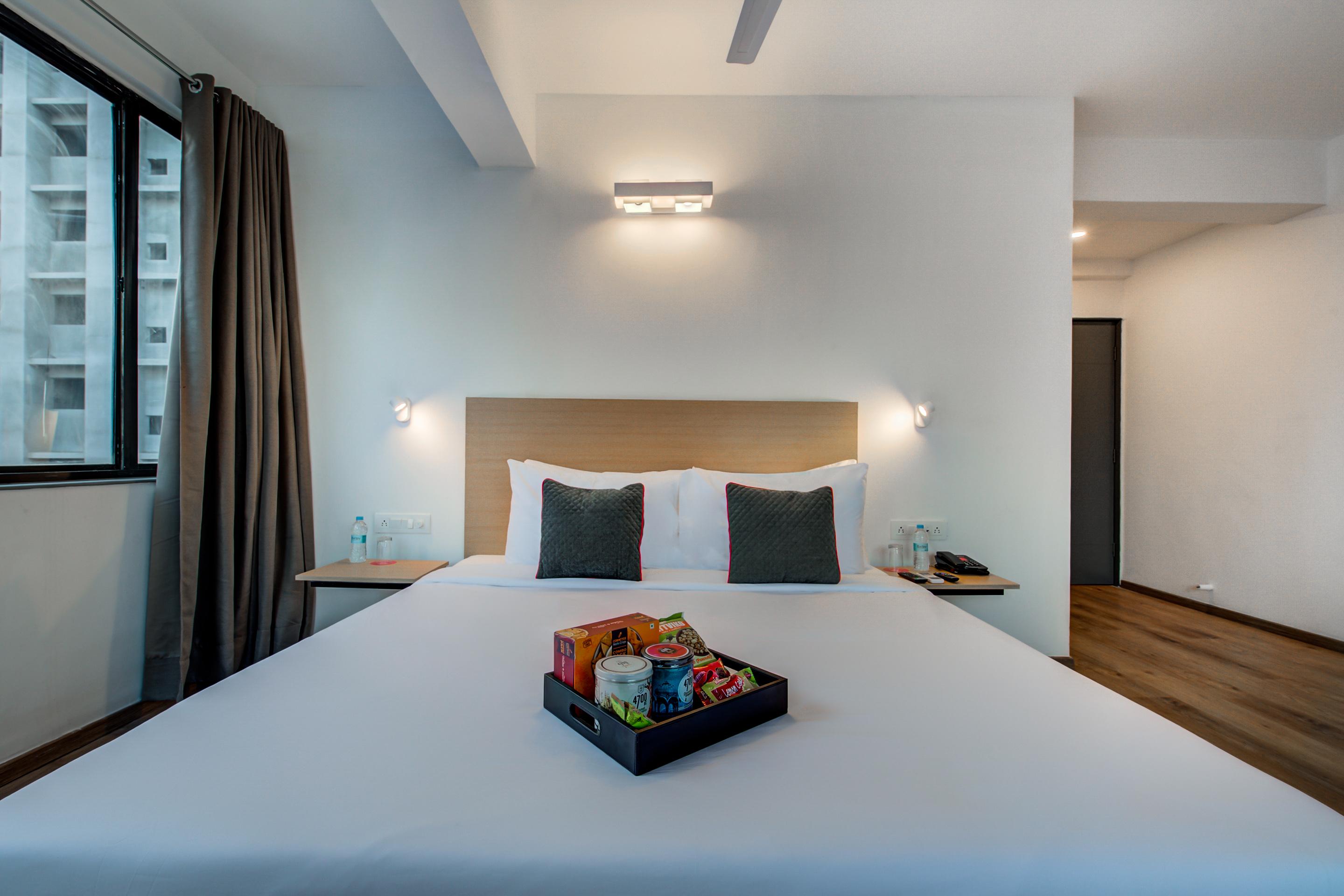 Отель Oyo Townhouse 048 Hadapsar Phursungi Экстерьер фото