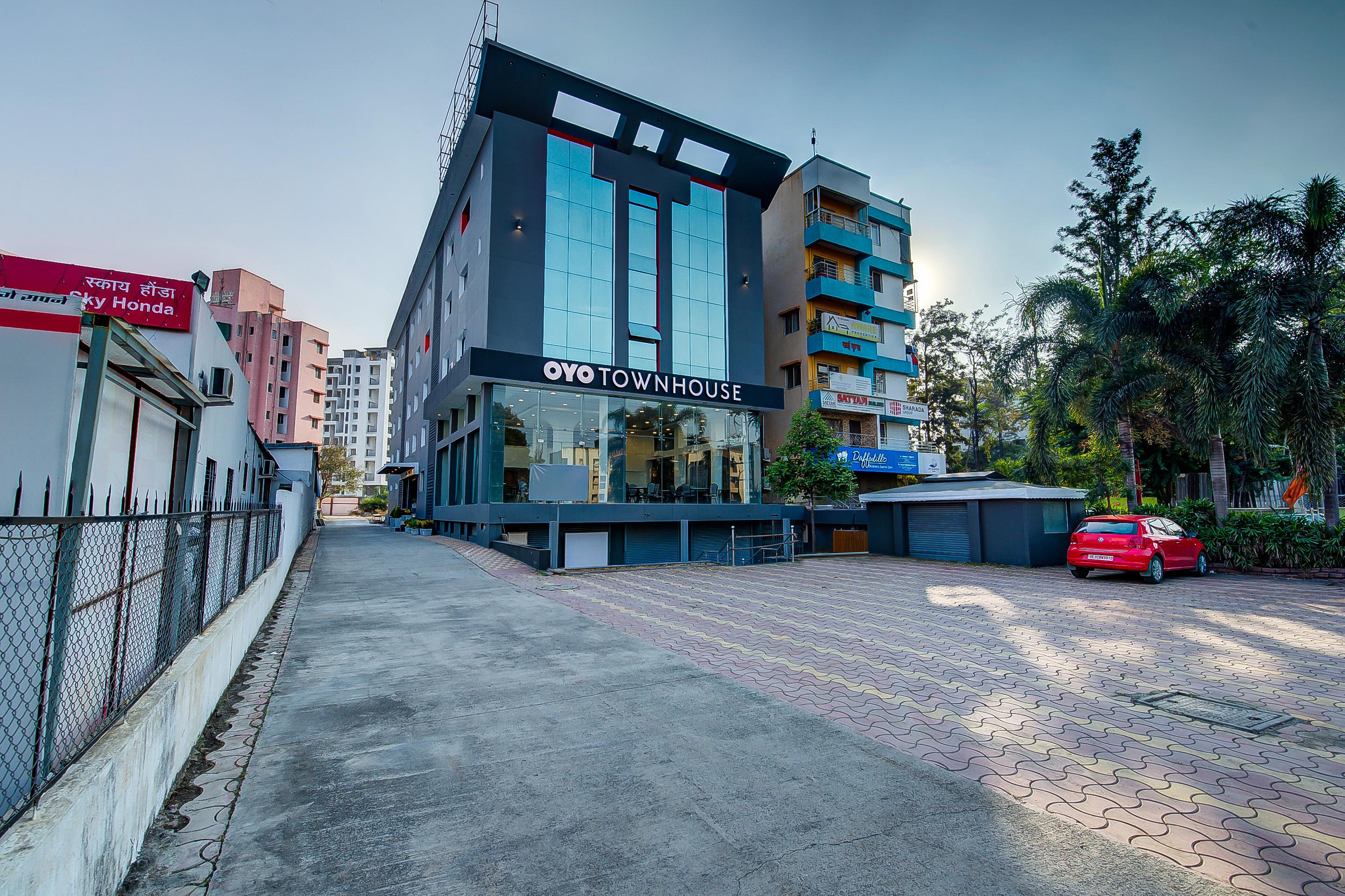Отель Oyo Townhouse 048 Hadapsar Phursungi Экстерьер фото